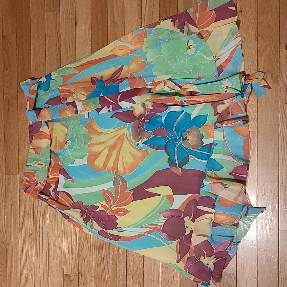 Cute Floral skirt